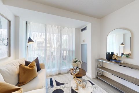 Photo 7 at 908 - 1 Pemberton Avenue, Newtonbrook East, Toronto