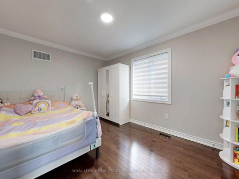 Photo 27 at 1158 Atkins Drive, Wyndham, Newmarket