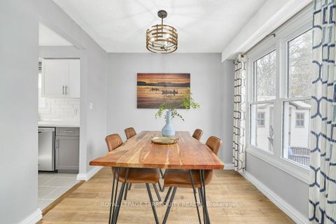 Photo 11 at 26 Longwood Court, Courtice, Clarington