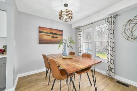 Photo 12 at 26 Longwood Court, Courtice, Clarington