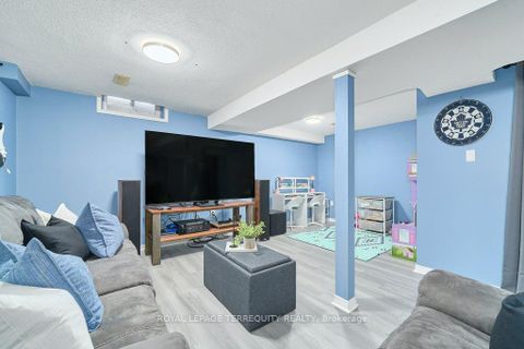 Photo 31 at 26 Longwood Court, Courtice, Clarington