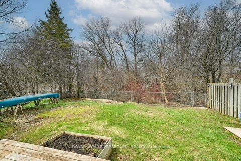 Photo 39 at 26 Longwood Court, Courtice, Clarington