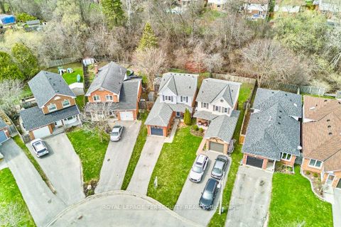 Photo 40 at 26 Longwood Court, Courtice, Clarington