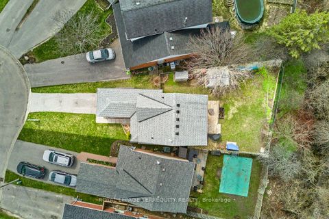 Photo 41 at 26 Longwood Court, Courtice, Clarington