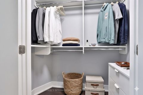 Photo 21 at 811 - 170 Avenue Road, Annex, Toronto