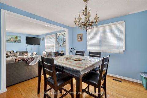 Photo 8 at 3 Muzzo Court, East Woodbridge, Vaughan