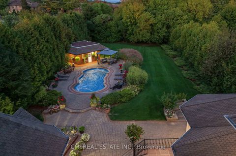 Photo 4 at 776 Woodland Acres Crescent, Rural Vaughan, Vaughan