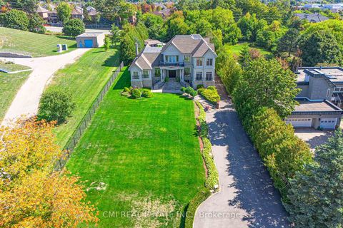 Photo 5 at 776 Woodland Acres Crescent, Rural Vaughan, Vaughan