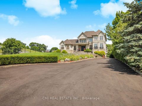 Photo 17 at 776 Woodland Acres Crescent, Rural Vaughan, Vaughan