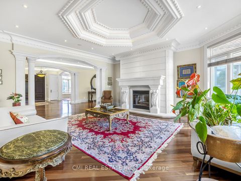 Photo 25 at 776 Woodland Acres Crescent, Rural Vaughan, Vaughan