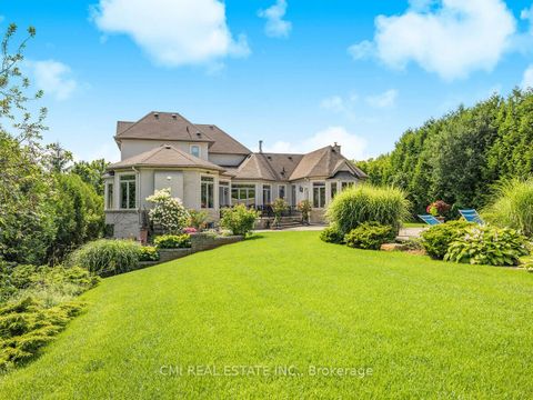 Photo 47 at 776 Woodland Acres Crescent, Rural Vaughan, Vaughan