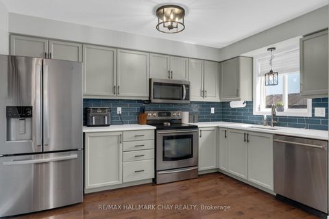 Photo 8 at 1403 BENSON Street, Alcona, Innisfil