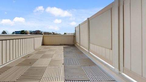 Photo 20 at 82 Hargrave Lane, York Mills, Toronto