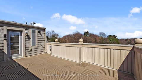 Photo 21 at 82 Hargrave Lane, York Mills, Toronto