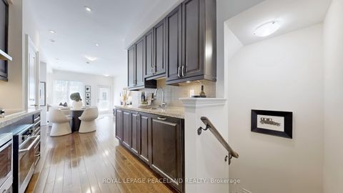 Photo 23 at 82 Hargrave Lane, York Mills, Toronto