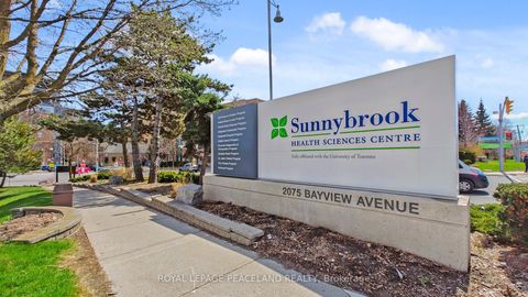 Photo 33 at 82 Hargrave Lane, York Mills, Toronto