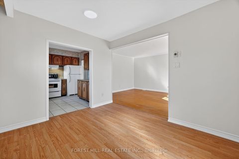 Photo 4 at 14 Stephenfrank Road, Bendale, Toronto