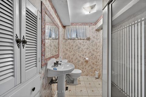 Photo 21 at 14 Stephenfrank Road, Bendale, Toronto