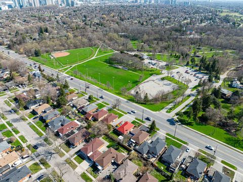 Photo 27 at 14 Stephenfrank Road, Bendale, Toronto