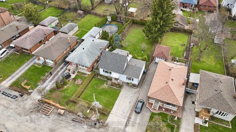 Photo 39 at 20 Cleta Drive, Kennedy Park, Toronto