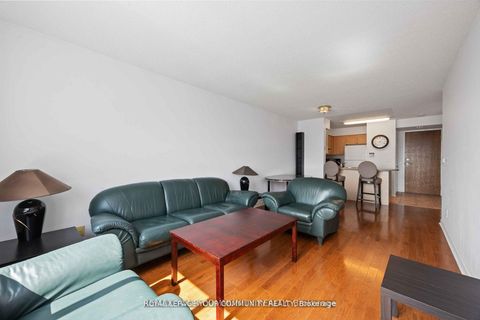 Photo 14 at 909 - 23 Oneida Crescent, Langstaff, Richmond Hill