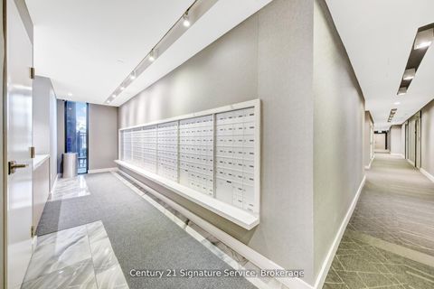 Photo 30 at 117 - 4800 Highway 7, East Woodbridge, Vaughan