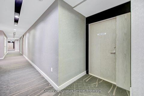 Photo 31 at 117 - 4800 Highway 7, East Woodbridge, Vaughan