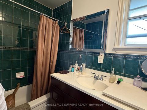 Photo 16 at 109 Regina Avenue, Lawrence, Toronto