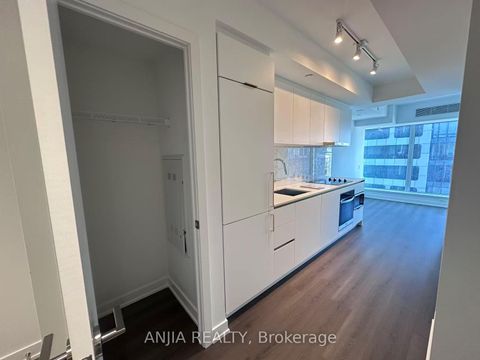 Photo 1 at 4008 - 8 Wellesley Street W, Bay Street Corridor, Toronto