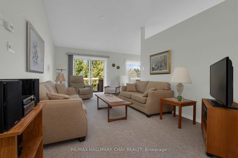 Photo 10 at 42 Webb Street, Painswick North, Barrie