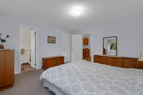 Photo 14 at 42 Webb Street, Painswick North, Barrie