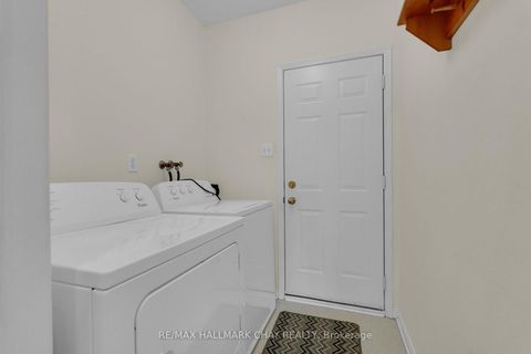 Photo 25 at 42 Webb Street, Painswick North, Barrie