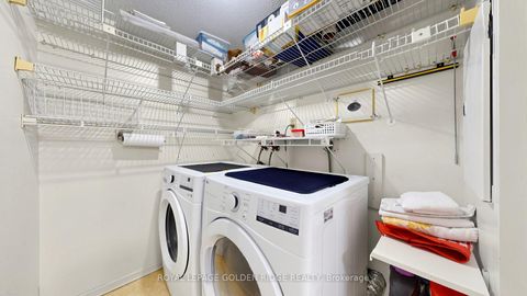 Photo 32 at 212 - 10 Kenneth Avenue, Willowdale East, Toronto