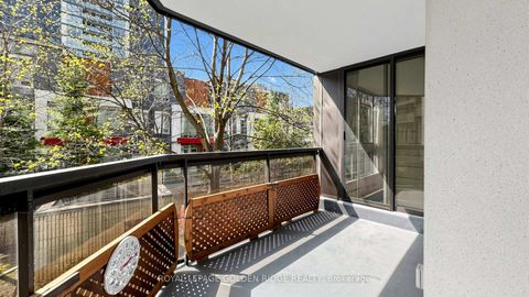 Photo 36 at 212 - 10 Kenneth Avenue, Willowdale East, Toronto