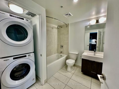 Photo 12 at 1611 - 30 Samuel Wood Way, City Centre West, Toronto