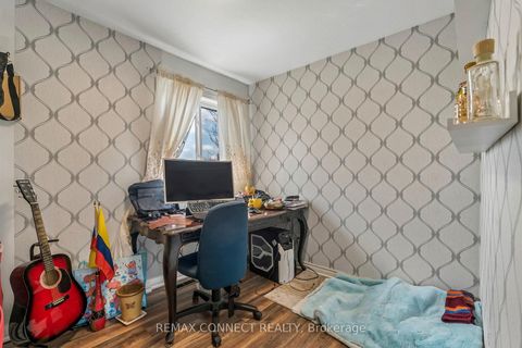 Photo 27 at 750 Gorham Street, College Manor, Newmarket