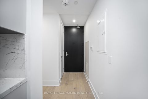 Photo 11 at 403 - 346 Davenport Road, Annex, Toronto