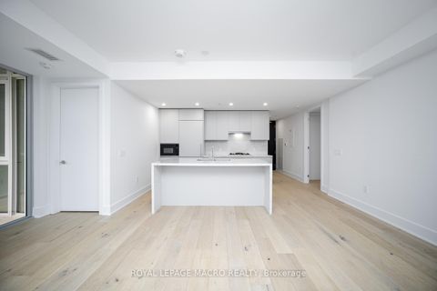 Photo 14 at 403 - 346 Davenport Road, Annex, Toronto