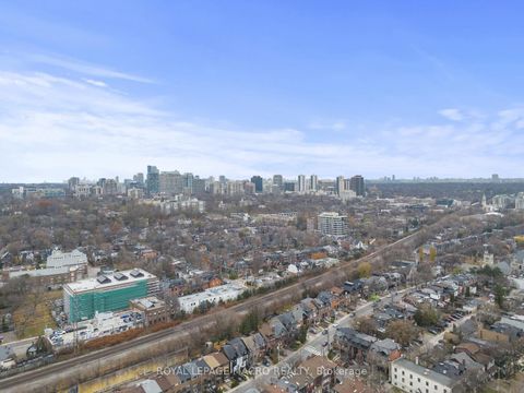 Photo 39 at 403 - 346 Davenport Road, Annex, Toronto