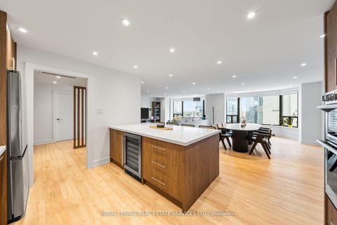 Photo 12 at 2008 - 175 Cumberland Street, Annex, Toronto