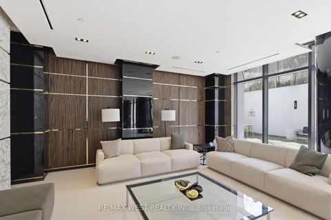 Photo 3 at 617 - 3018 Yonge Street, Lawrence Park North, Toronto