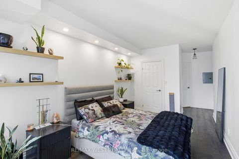 Photo 9 at 1709 - 55 Bloor Street E, Yonge Corridor, Toronto