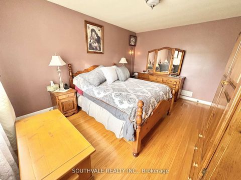 Photo 10 at 90 Trinnell Boulevard, Birchmount, Toronto