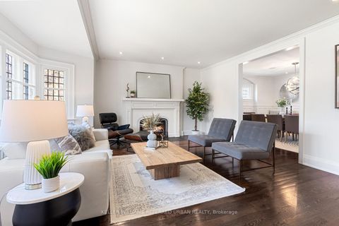 Photo 14 at 5 Lawrence Crescent, Lawrence Park South, Toronto