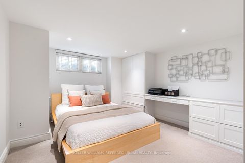 Photo 30 at 5 Lawrence Crescent, Lawrence Park South, Toronto