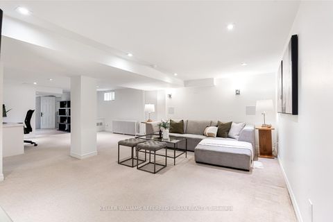 Photo 32 at 5 Lawrence Crescent, Lawrence Park South, Toronto