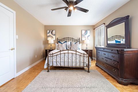 Photo 21 at 27 Fontebella Avenue, Vellore Village, Vaughan