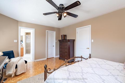 Photo 22 at 27 Fontebella Avenue, Vellore Village, Vaughan