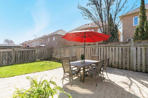 Photo 29 at 27 Fontebella Avenue, Vellore Village, Vaughan