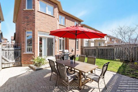 Photo 30 at 27 Fontebella Avenue, Vellore Village, Vaughan